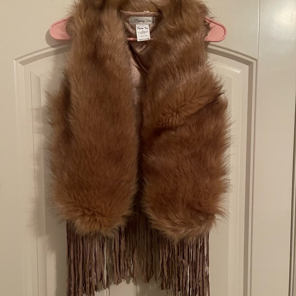 Faux fur fringe vest